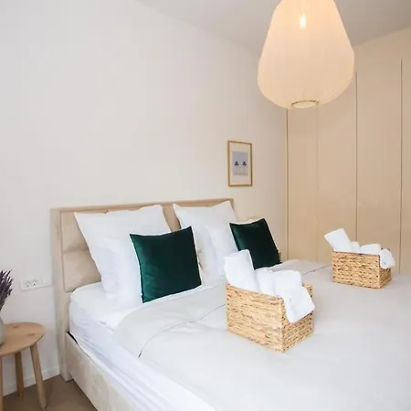 Bk Apartment