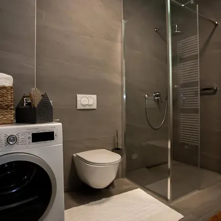 Bk Apartment